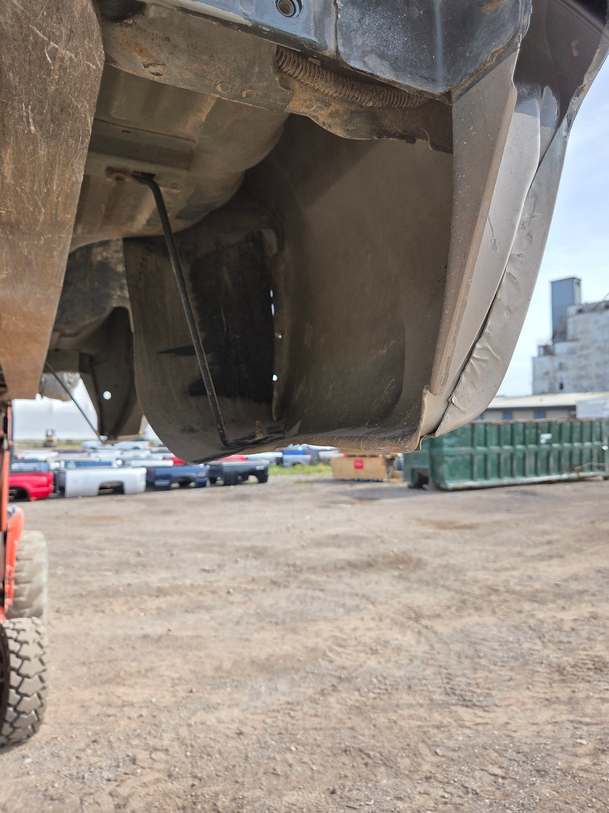 2011-2016 Ford F250 F350 Super Duty 6' 9" Short Truck Bed