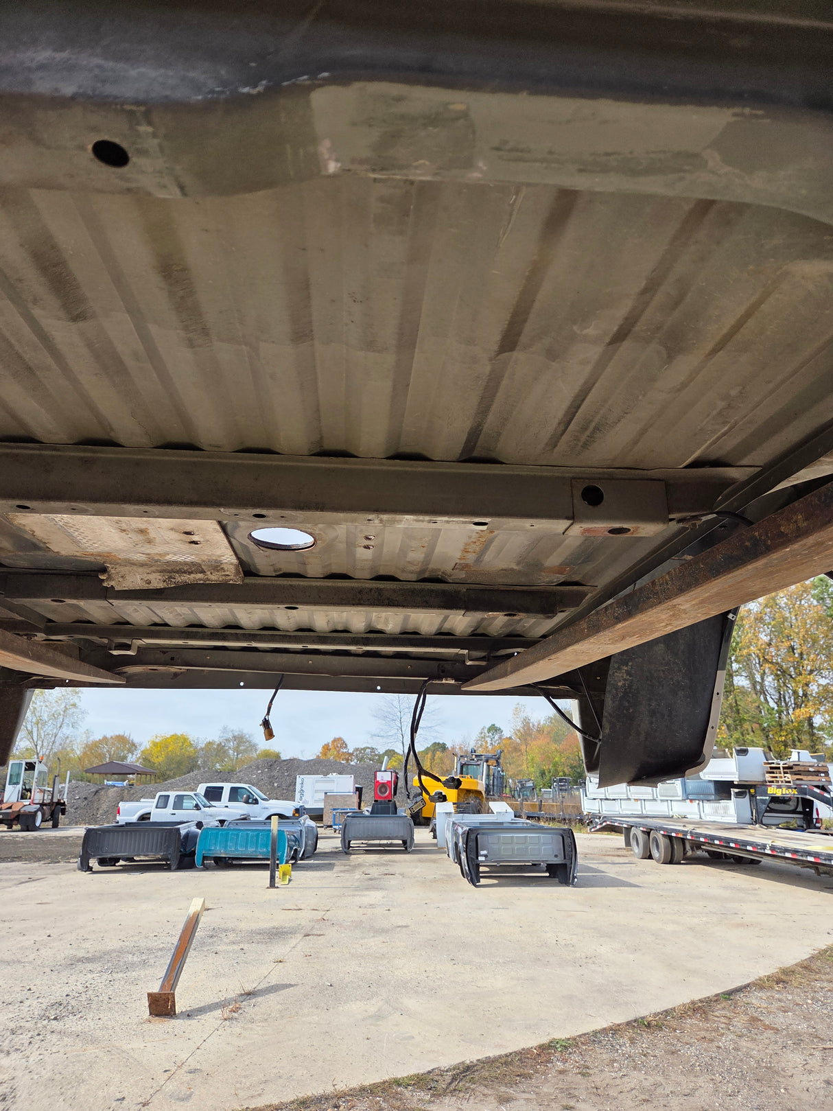 2011-2016 Ford F250 F350 Super Duty 6' 9" Short Truck Bed