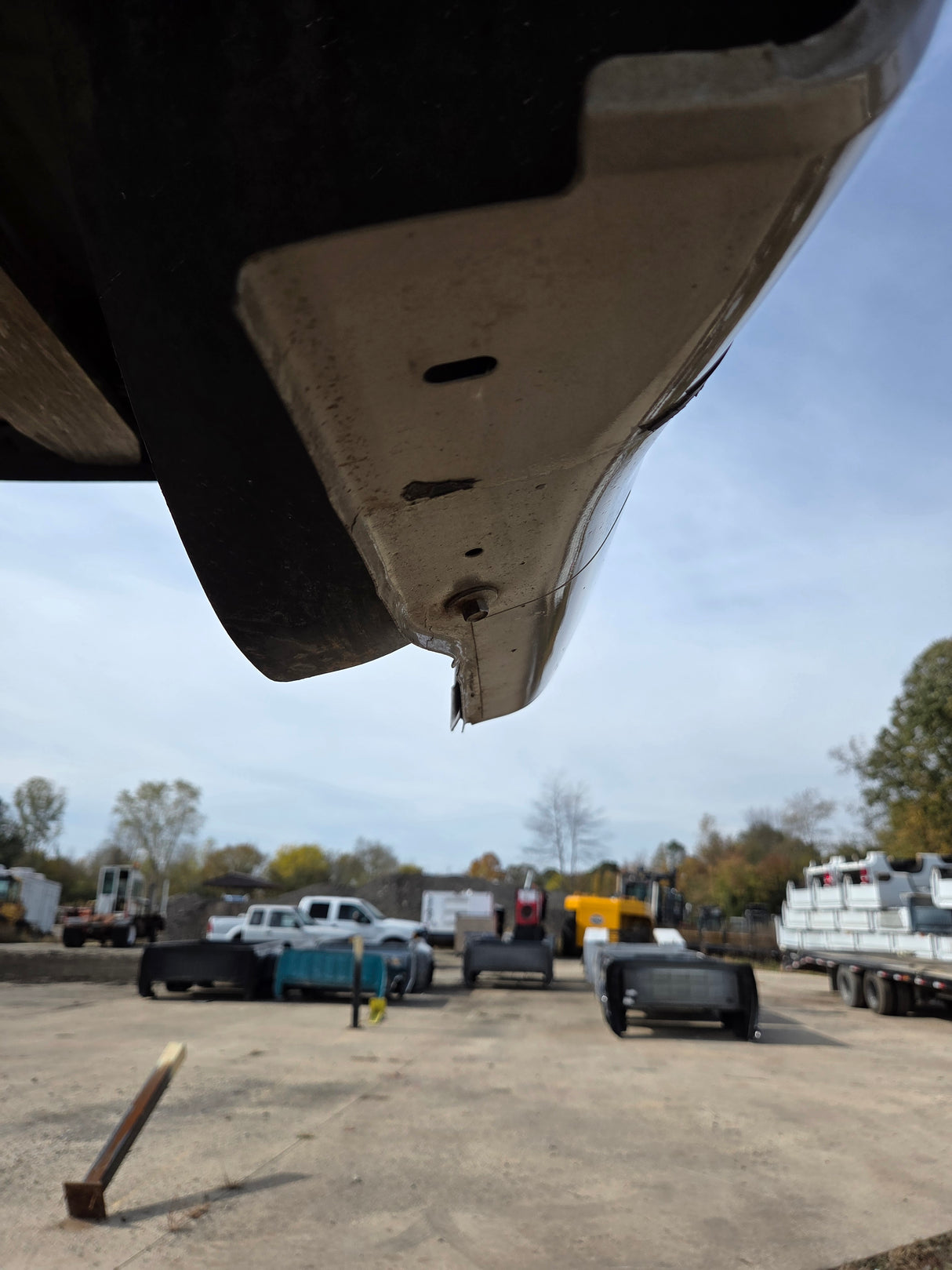 2011-2016 Ford F250 F350 Super Duty 6' 9" Short Truck Bed
