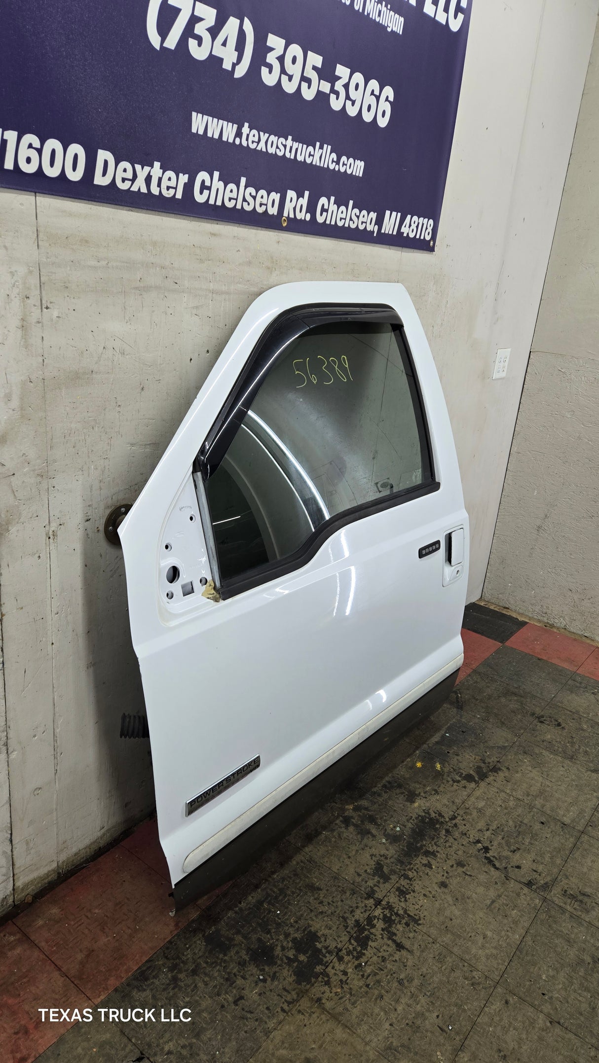 1999-2011 Ford Super Duty Front Driver Door F250 F350 F450 F550