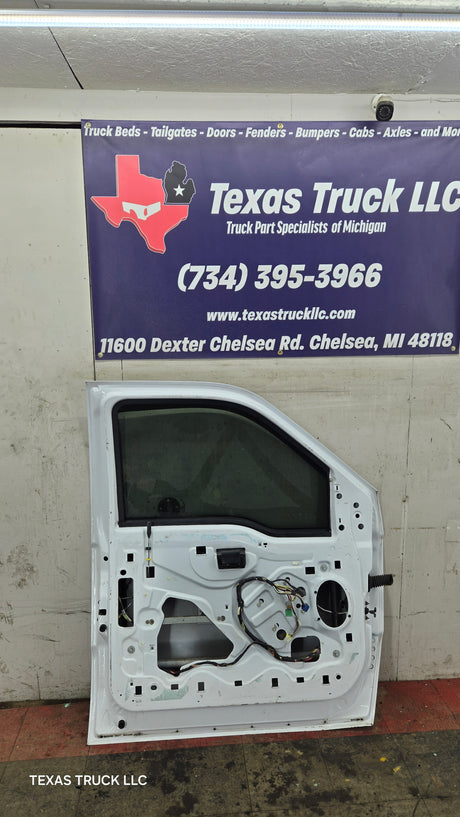 1999-2011 Ford Super Duty Front Driver Door F250 F350 F450 F550