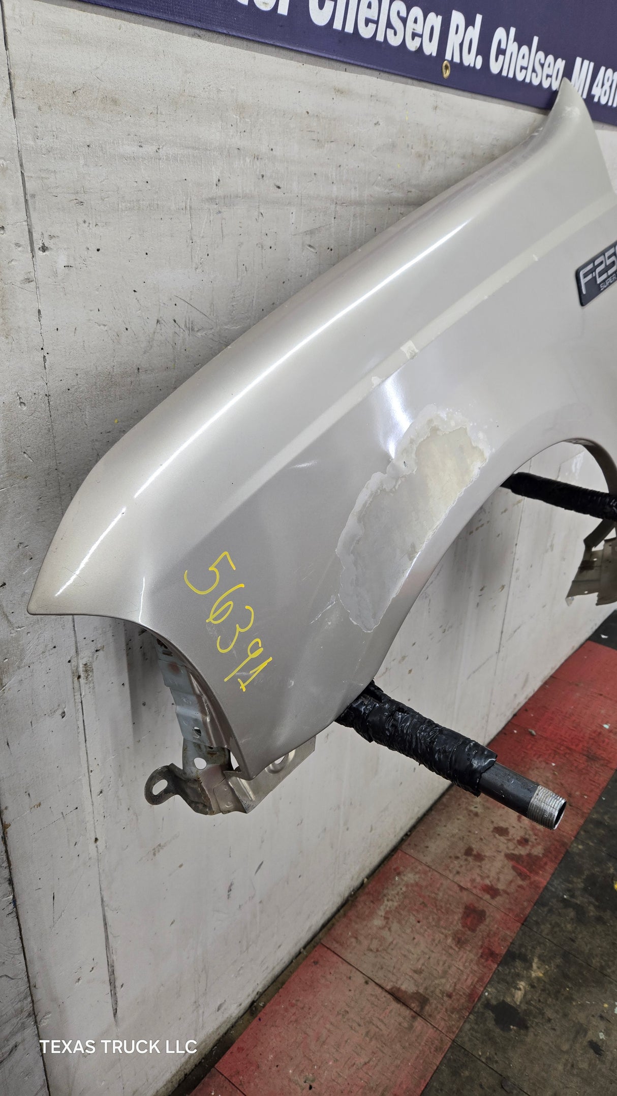 1999-2007 Ford Super Duty LH Driver Side Front Fender F250 F350 F450 F550 Excursion