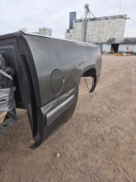 1999-2007 Chevrolet Silverado / GMC Sierra 6' 6" Short Truck Bed