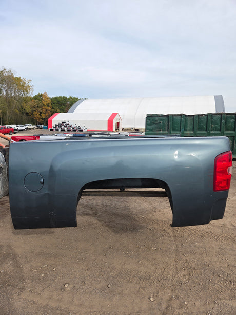 2007-2013 Chevrolet Silverado 1500 2500 3500 HD 6' 6" Short Truck Bed