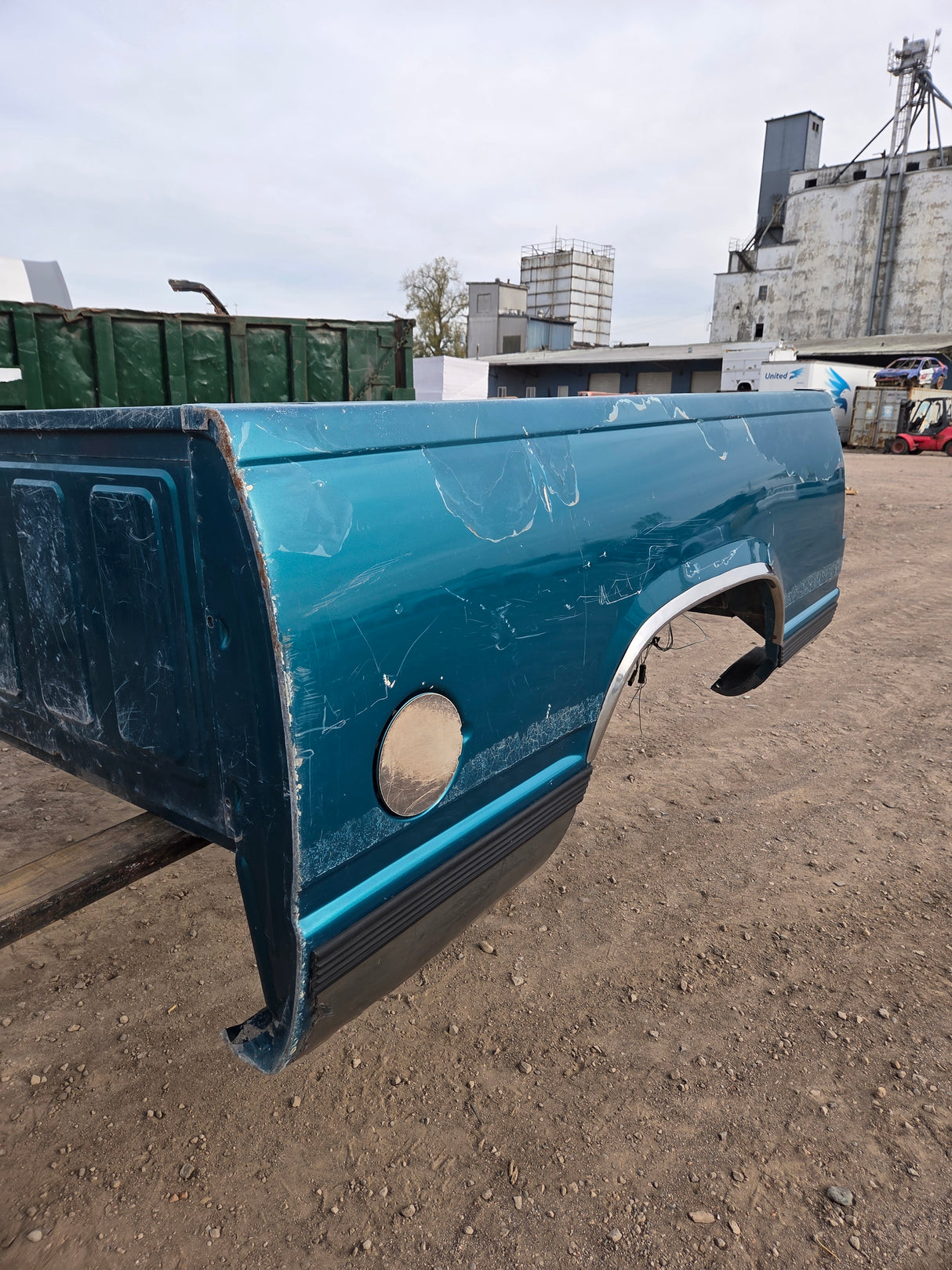 1988-1998 Chevrolet / GMC 1500 2500 3500 OBS 6' 6" Short Truck Bed