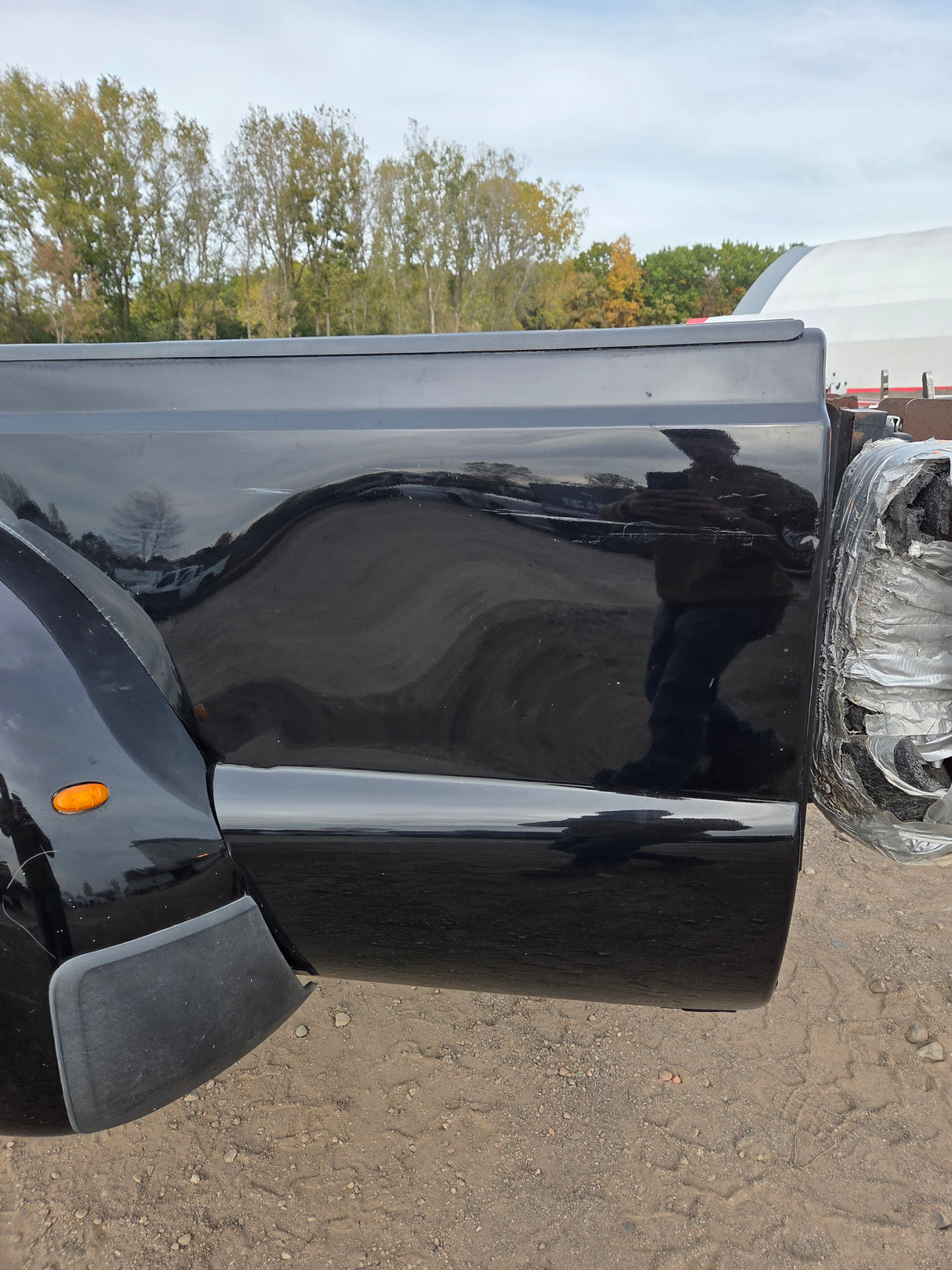2011-2016 Ford Super Duty F330 F450 F550 8' Dually Bed