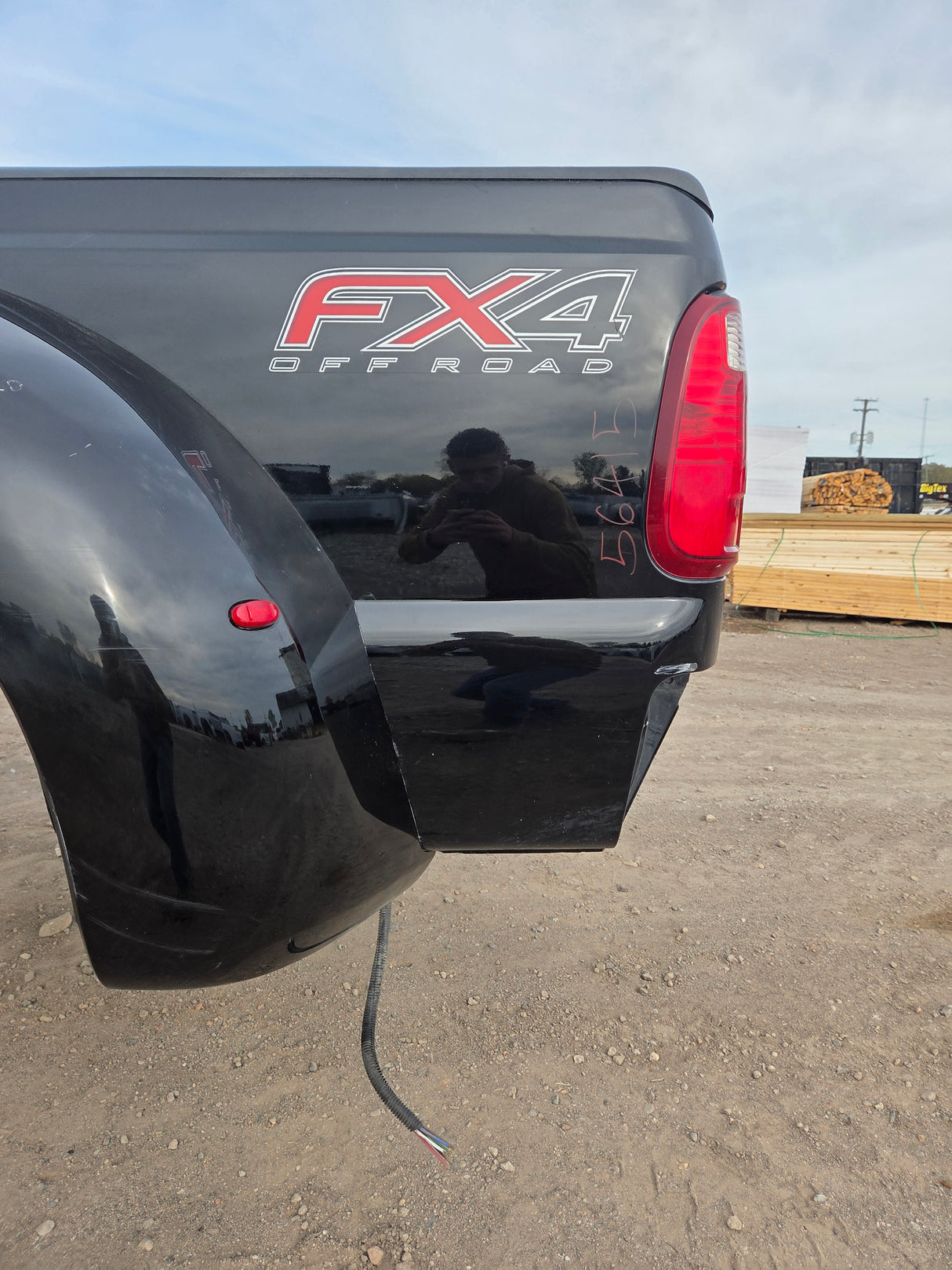 2011-2016 Ford Super Duty F330 F450 F550 8' Dually Bed