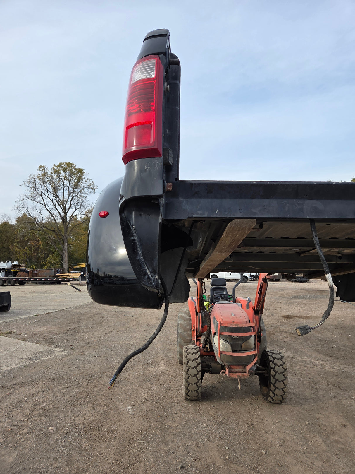 2011-2016 Ford Super Duty F330 F450 F550 8' Dually Bed
