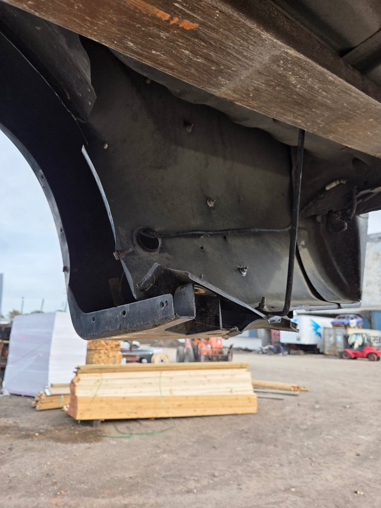 2011-2016 Ford Super Duty F330 F450 F550 8' Dually Bed