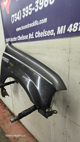 1999-2007 Ford Super Duty RH Passenger Side Front Fender F250 F350 F450 F550 Excursion