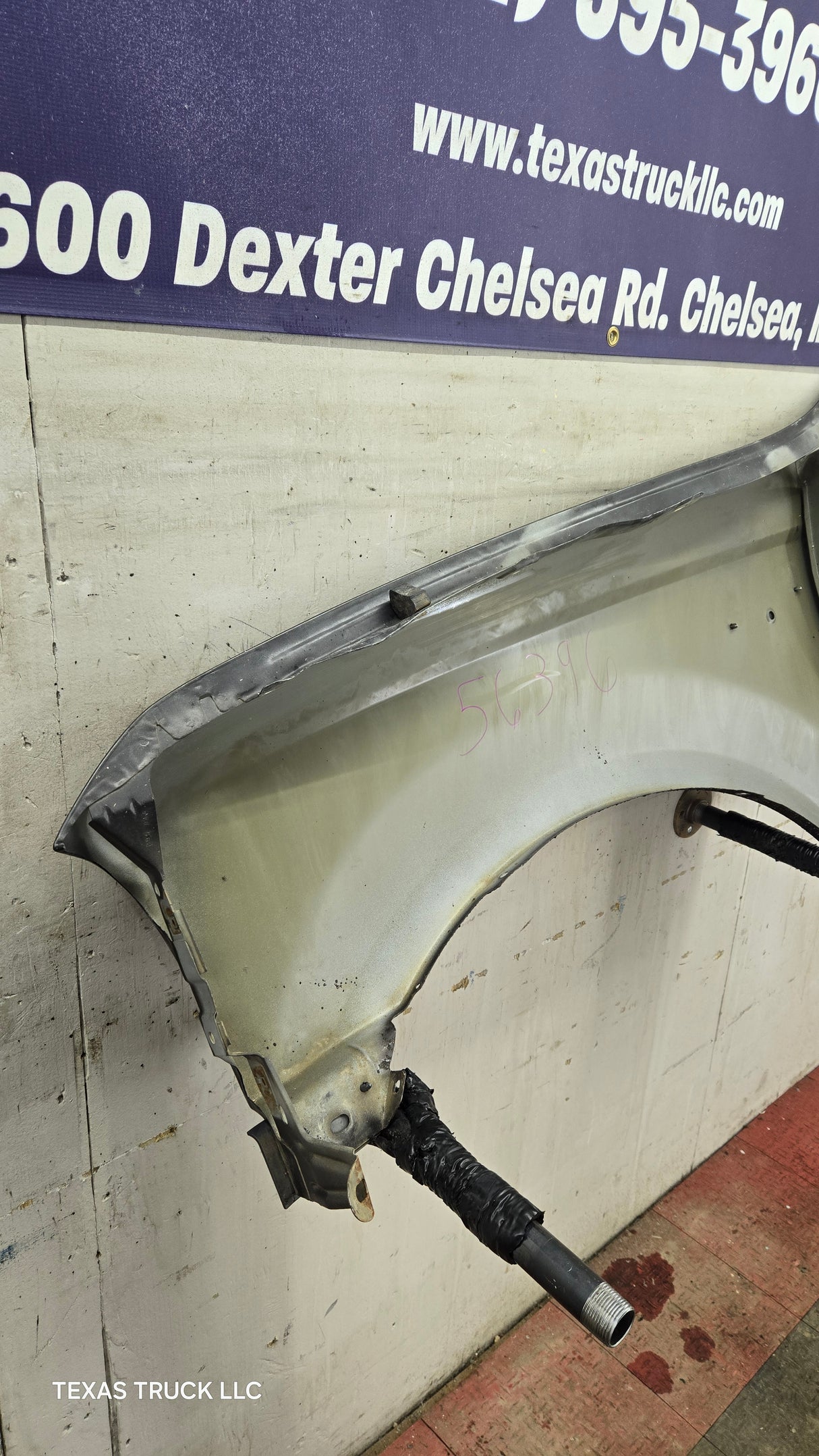 1999-2007 Ford Super Duty RH Passenger Side Front Fender F250 F350 F450 F550 Excursion
