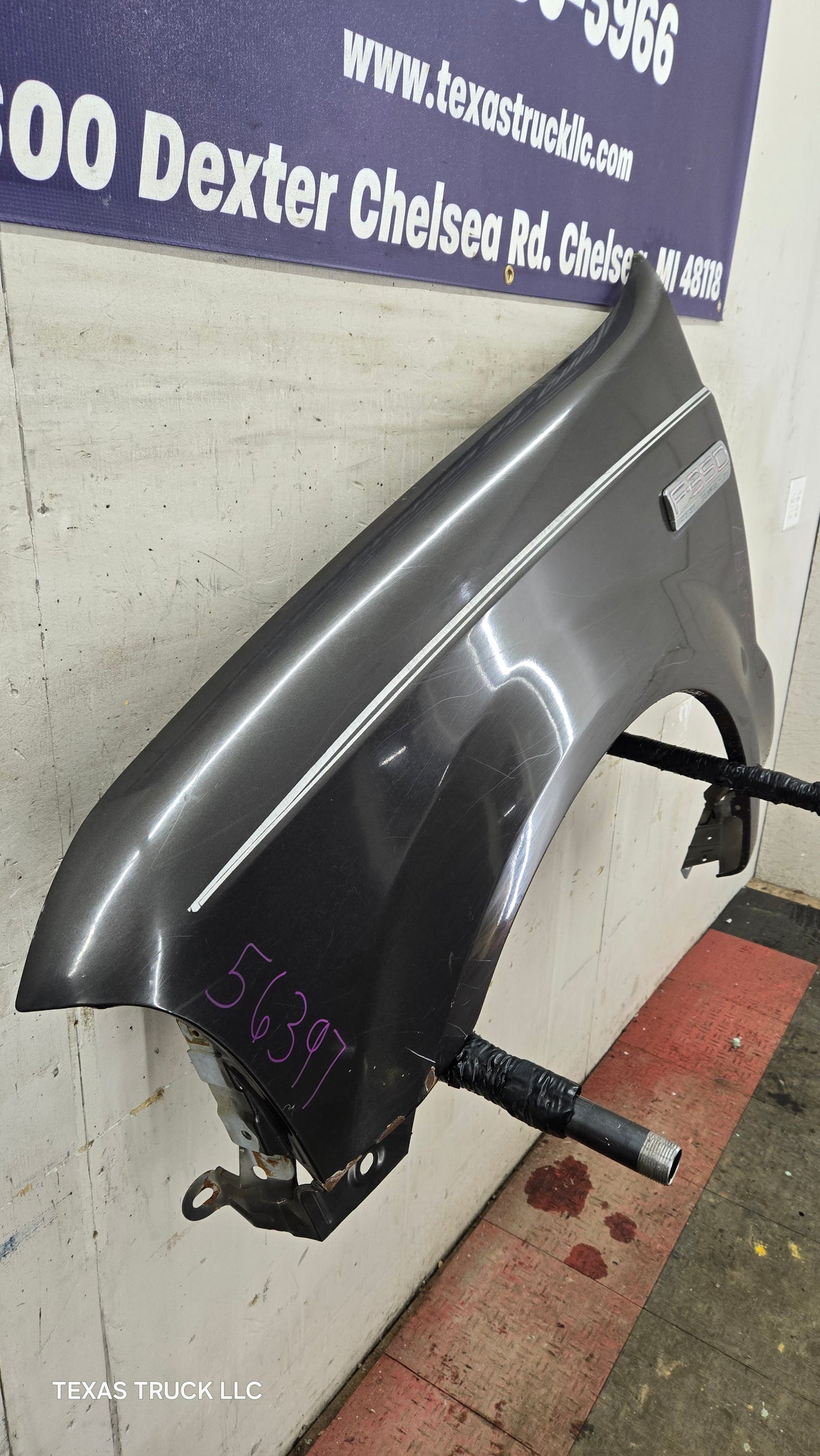 1999-2007 Ford Super Duty LH Driver Side Front Fender F250 F350 F450 F550 Excursion