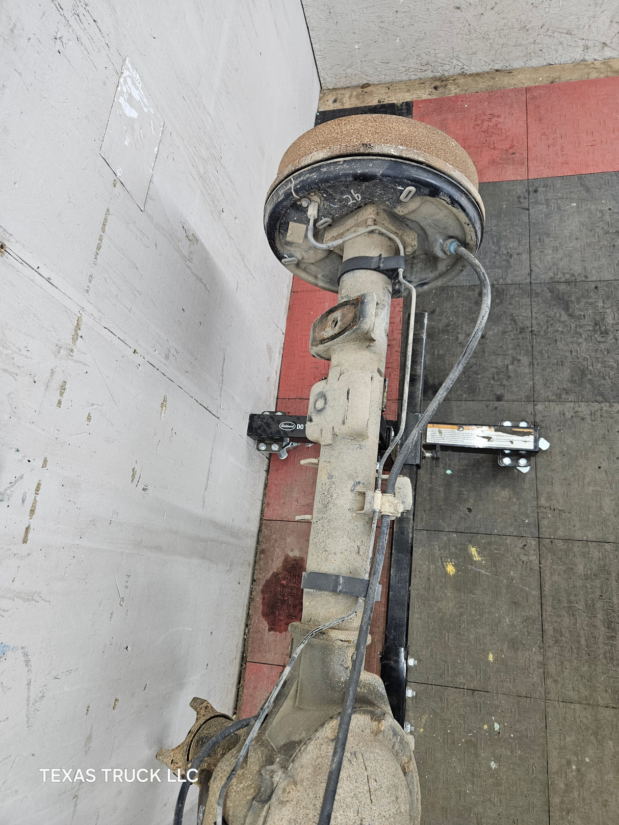 2005-2007 Chevrolet Silverado GMC Sierra 1500 3.23 Rear Axle