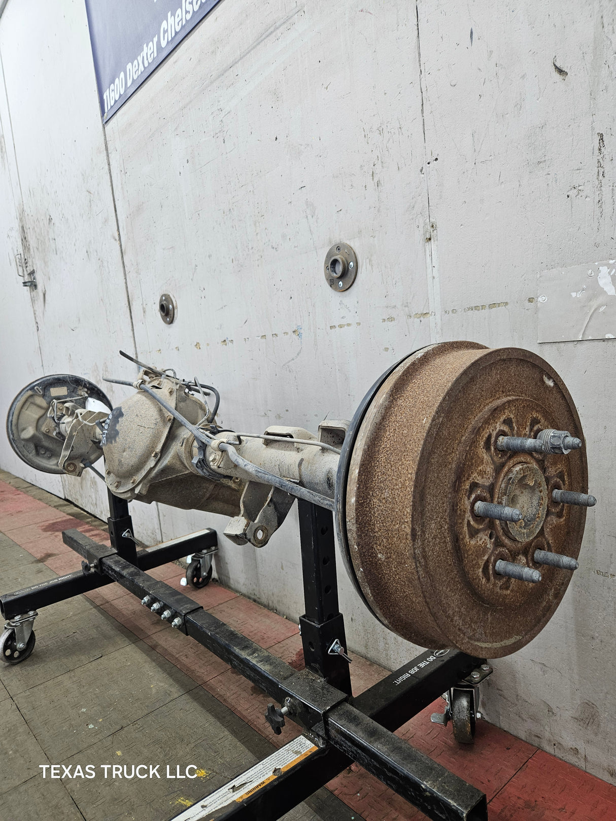 2005-2007 Chevrolet Silverado GMC Sierra 1500 3.23 Rear Axle