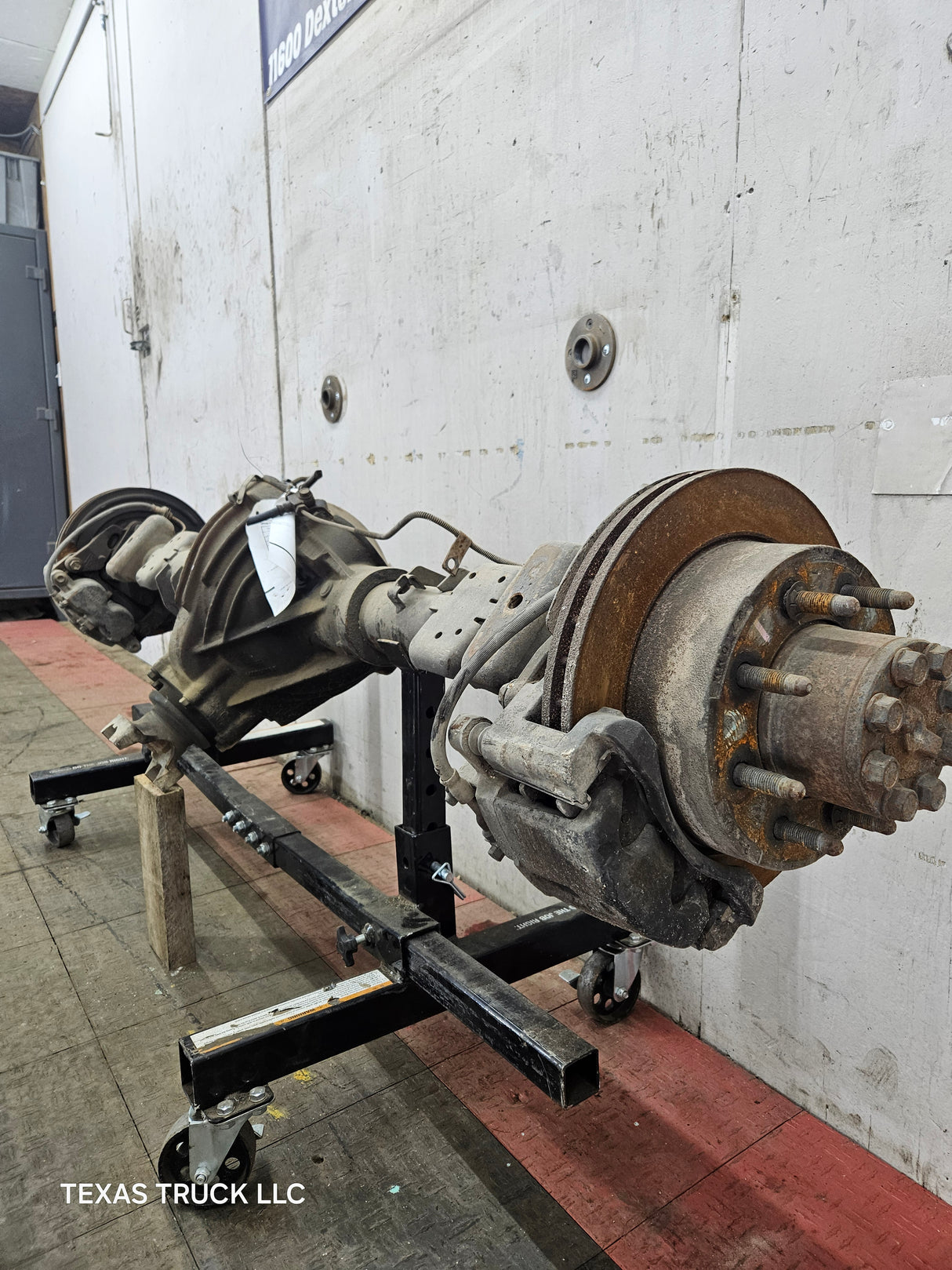 2001-2007 Chevrolet Silverado / GMC Sierra 2500 3500 HD Rear Axle 4.10 10.5"