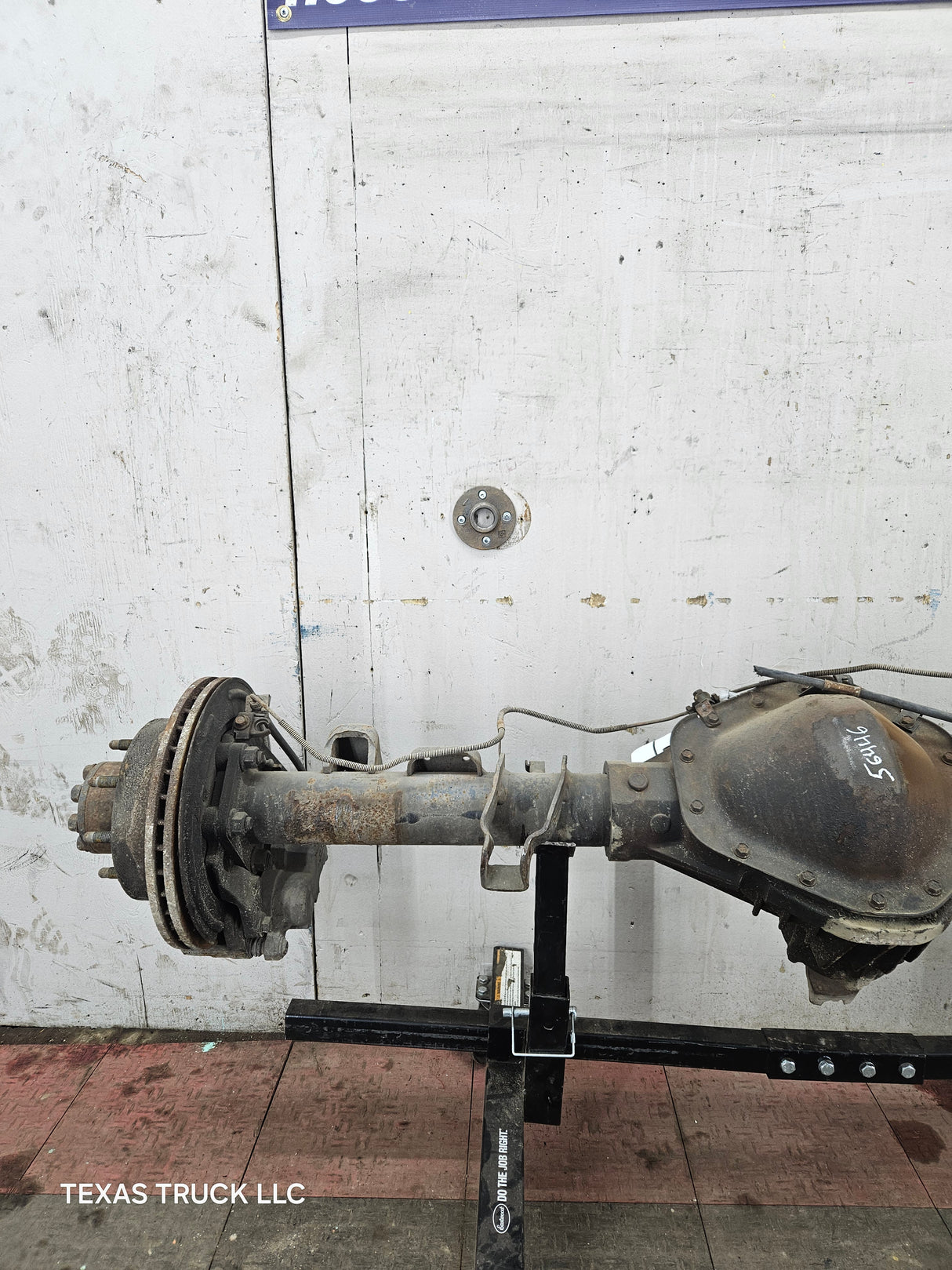 2001-2007 Chevrolet Silverado / GMC Sierra 2500 3500 HD Rear Axle 4.10 10.5"