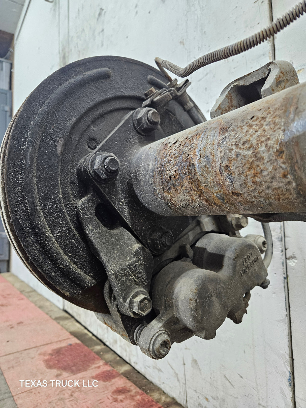 2001-2007 Chevrolet Silverado / GMC Sierra 2500 3500 HD Rear Axle 4.10 10.5"