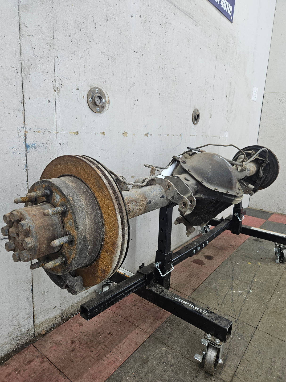 2001-2007 Chevrolet Silverado / GMC Sierra 2500 3500 HD Rear Axle 4.10 10.5"