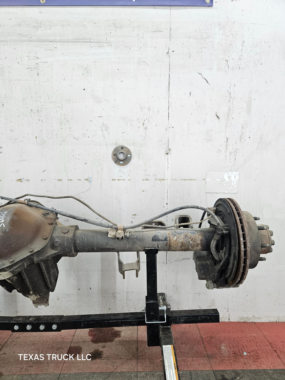 2001-2007 Chevrolet Silverado / GMC Sierra 2500 3500 HD Rear Axle 4.10 10.5"