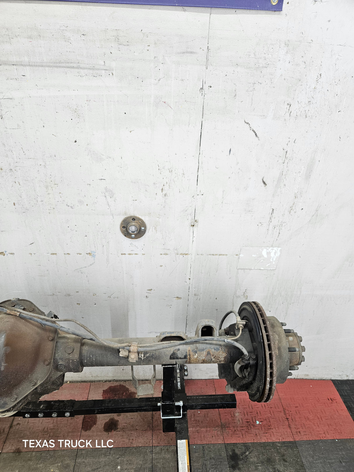 2001-2007 Chevrolet Silverado / GMC Sierra 2500 3500 HD Rear Axle 4.10 10.5"