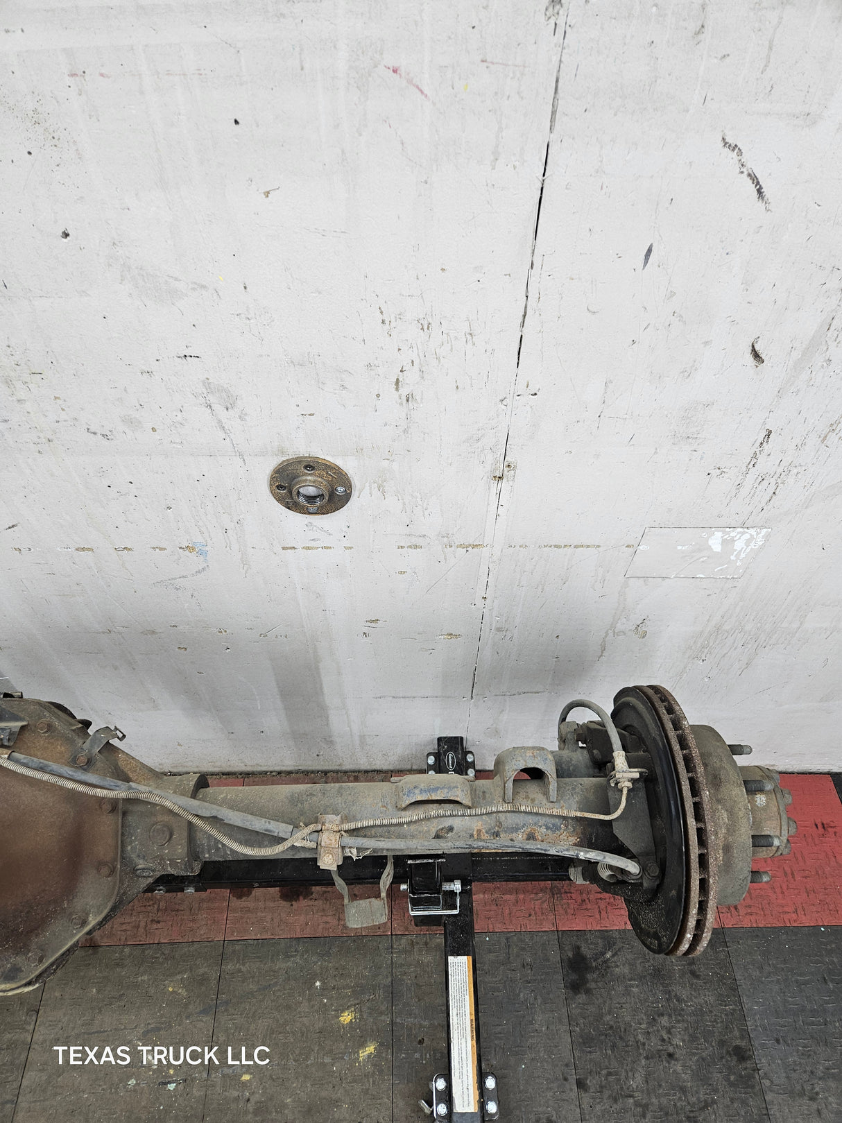 2001-2007 Chevrolet Silverado / GMC Sierra 2500 3500 HD Rear Axle 4.10 10.5"