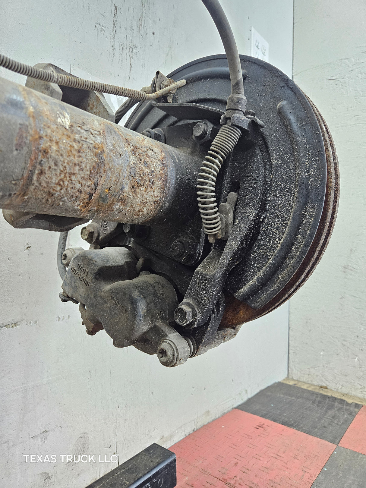 2001-2007 Chevrolet Silverado / GMC Sierra 2500 3500 HD Rear Axle 4.10 10.5"