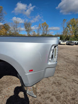 2009-2018 Dodge Ram 3500 4500 4th Gen Dually 8' Truck Truck Bed