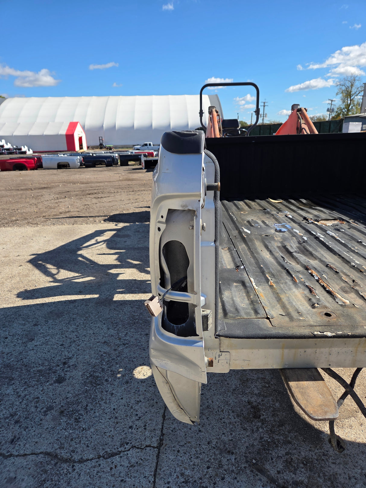 2011-2016 Ford F250 F350 Super Duty 6' 9" Short Truck Bed