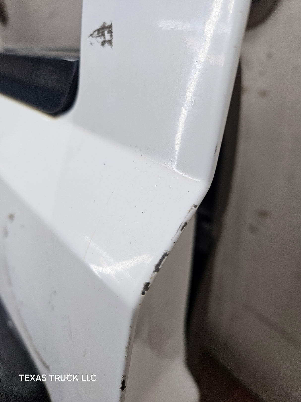 2007-2013 Chevrolet Silverado / GMC Sierra DAMAGE 1500 2500 3500 HD LH Front Driver Side Door