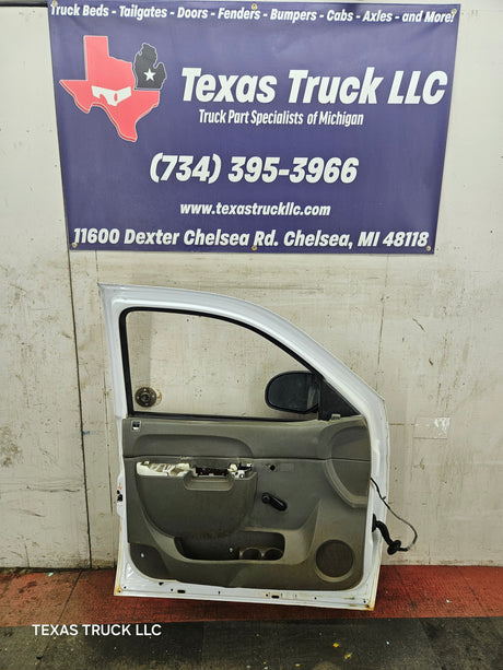 2007-2013 Chevrolet Silverado / GMC Sierra DAMAGE 1500 2500 3500 HD LH Front Driver Side Door