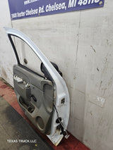 2007-2013 Chevrolet Silverado / GMC Sierra DAMAGE 1500 2500 3500 HD LH Front Driver Side Door