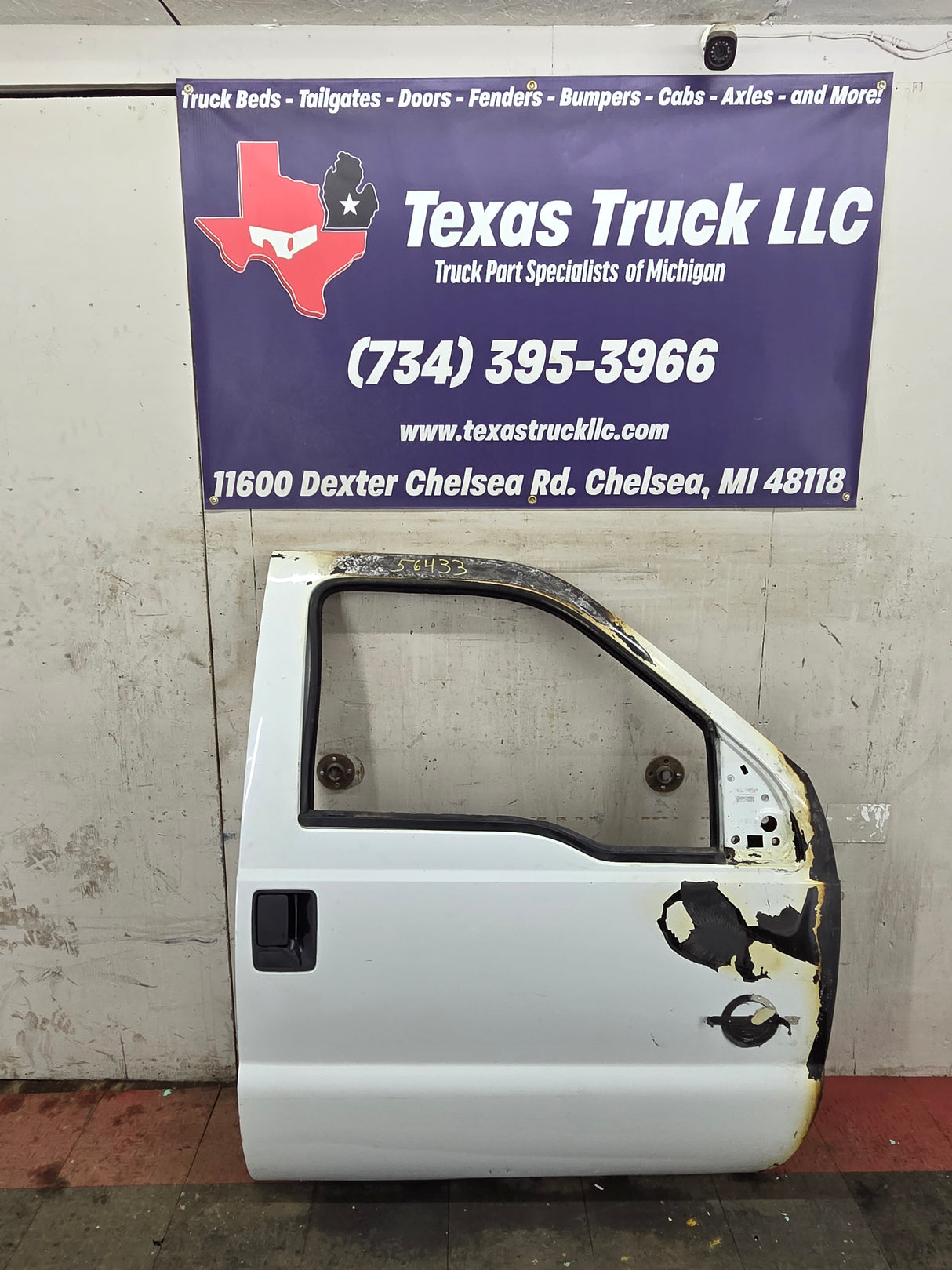 2012-2016 Ford Super Duty Passenger Side Front Door RH F250 F350 F450 F550 - Oxford White