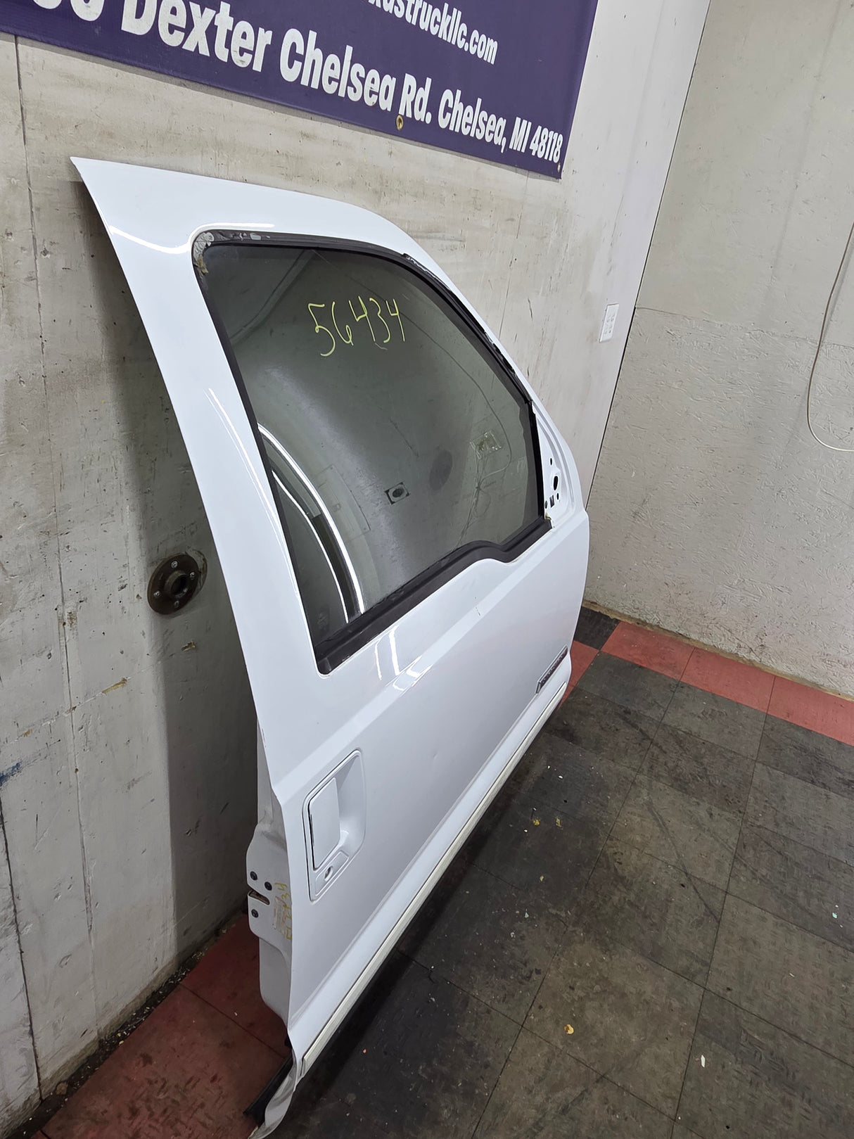 1999-2011 Ford Super Duty Front Passenger Side Door F250 F350 F450 F550 - Oxford White