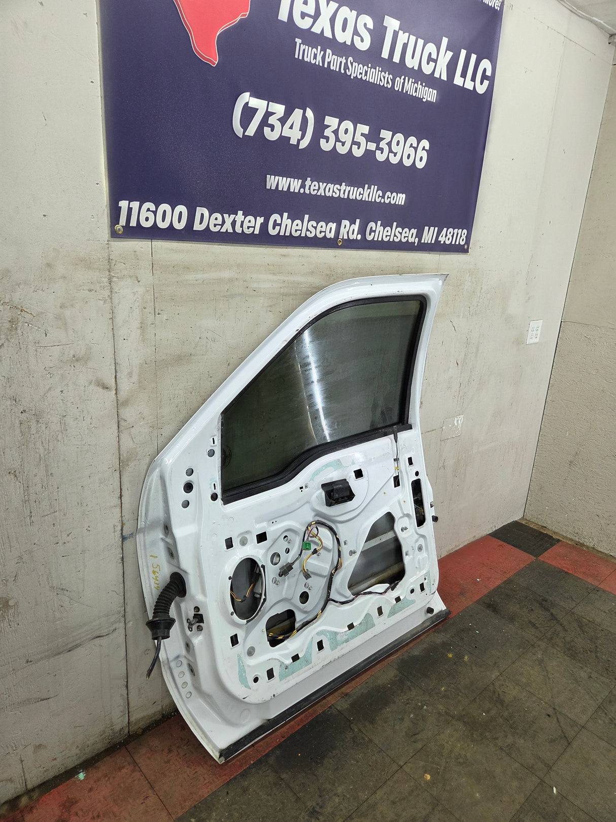 1999-2011 Ford Super Duty Front Passenger Side Door F250 F350 F450 F550 - Oxford White