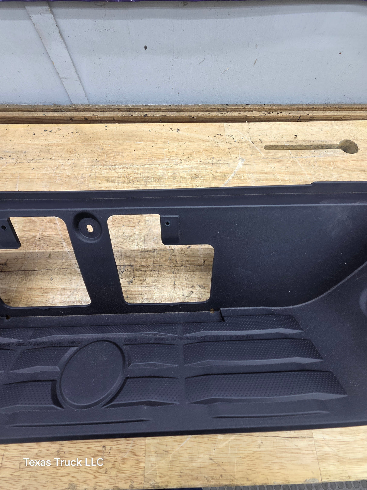 2014-2020 Toyota Tundra Rear Bumper Pad