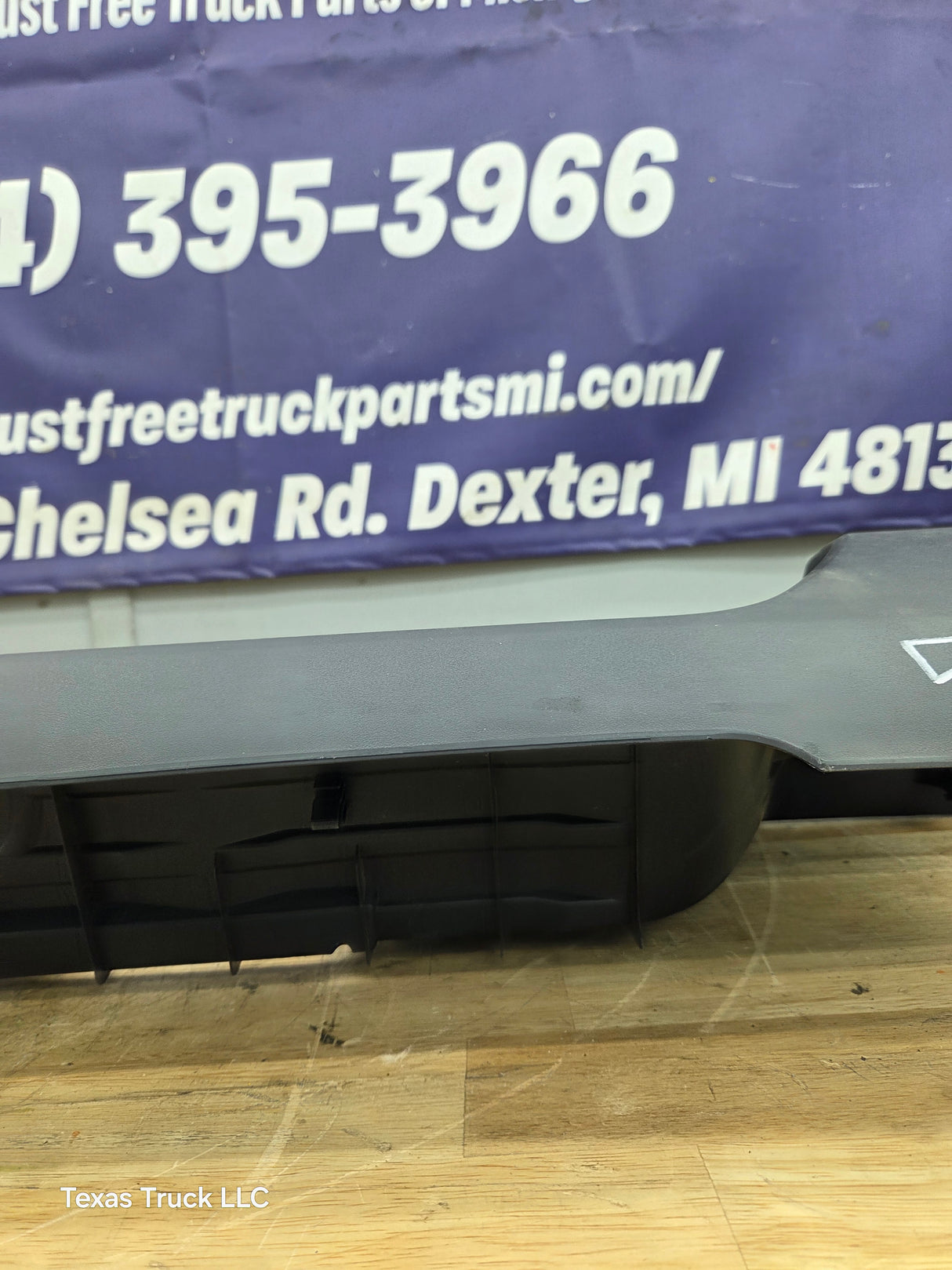 2014-2020 Toyota Tundra Rear Bumper Pad