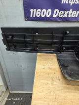 2014-2020 Toyota Tundra Rear Bumper Pad