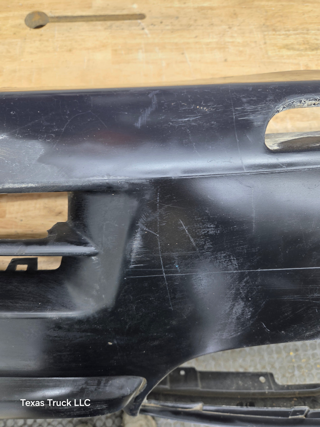 2005-2010 Chrysler 300 5.7L Bumper Cover with fogs