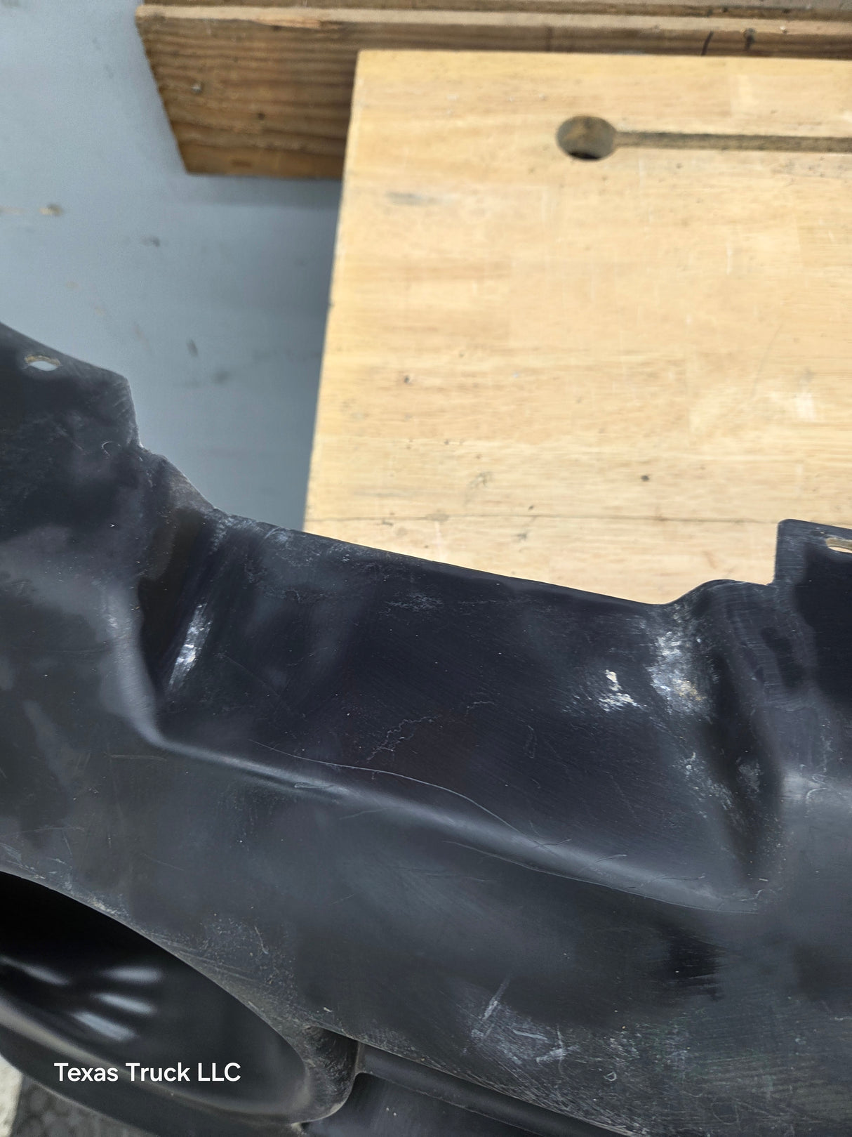 2005-2010 Chrysler 300 5.7L Bumper Cover with fogs