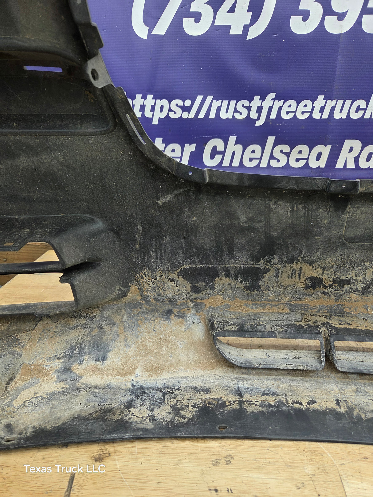 2005-2010 Chrysler 300 5.7L Bumper Cover with fogs