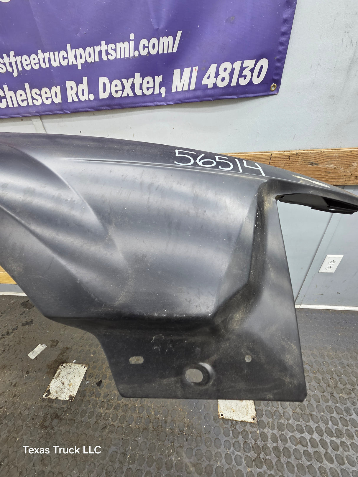 1999-2004 Ford Mustang Passenger Side RH Front Fender