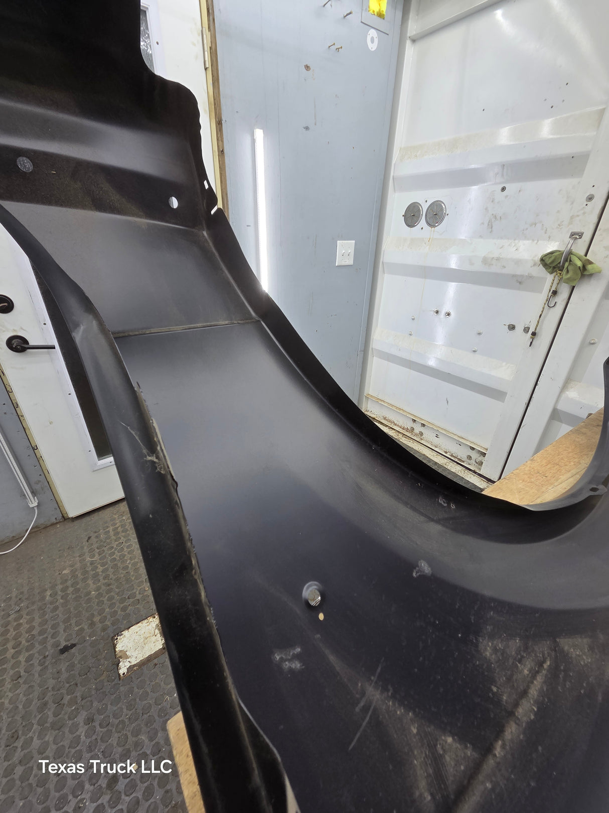 1999-2004 Ford Mustang Passenger Side RH Front Fender