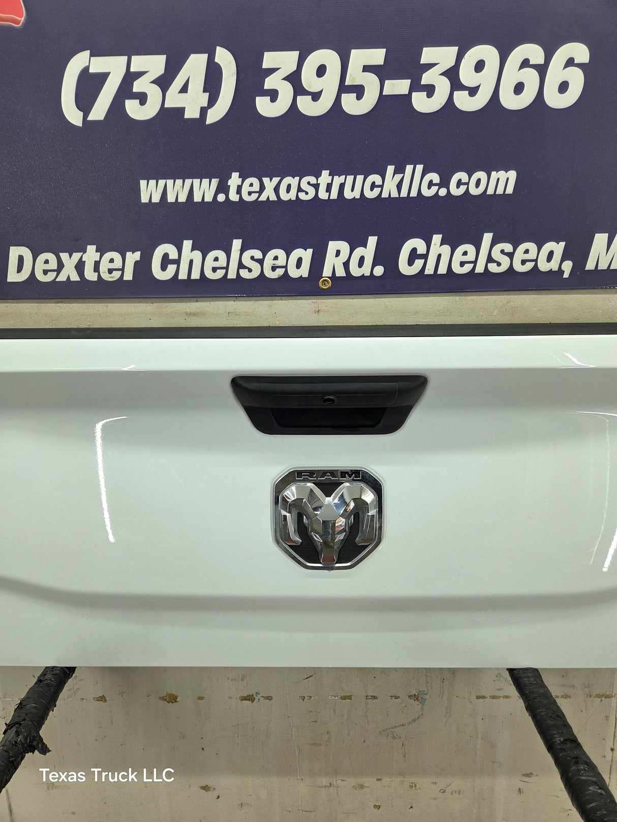 2019-2025 Dodge Ram 2500 3500 4500 5th Gen Tailgate - White