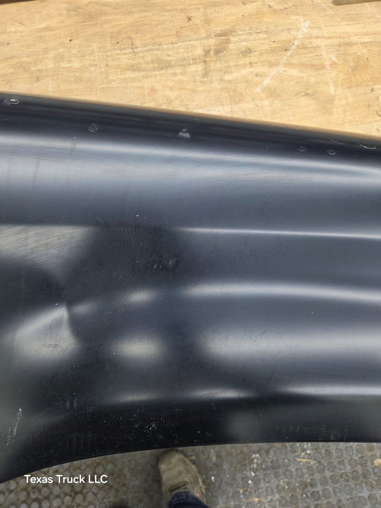 1995-1998 Ford Explorer Mercury Mountaineer Passenger Side RH Front Fender W/O Wheel Well Molding