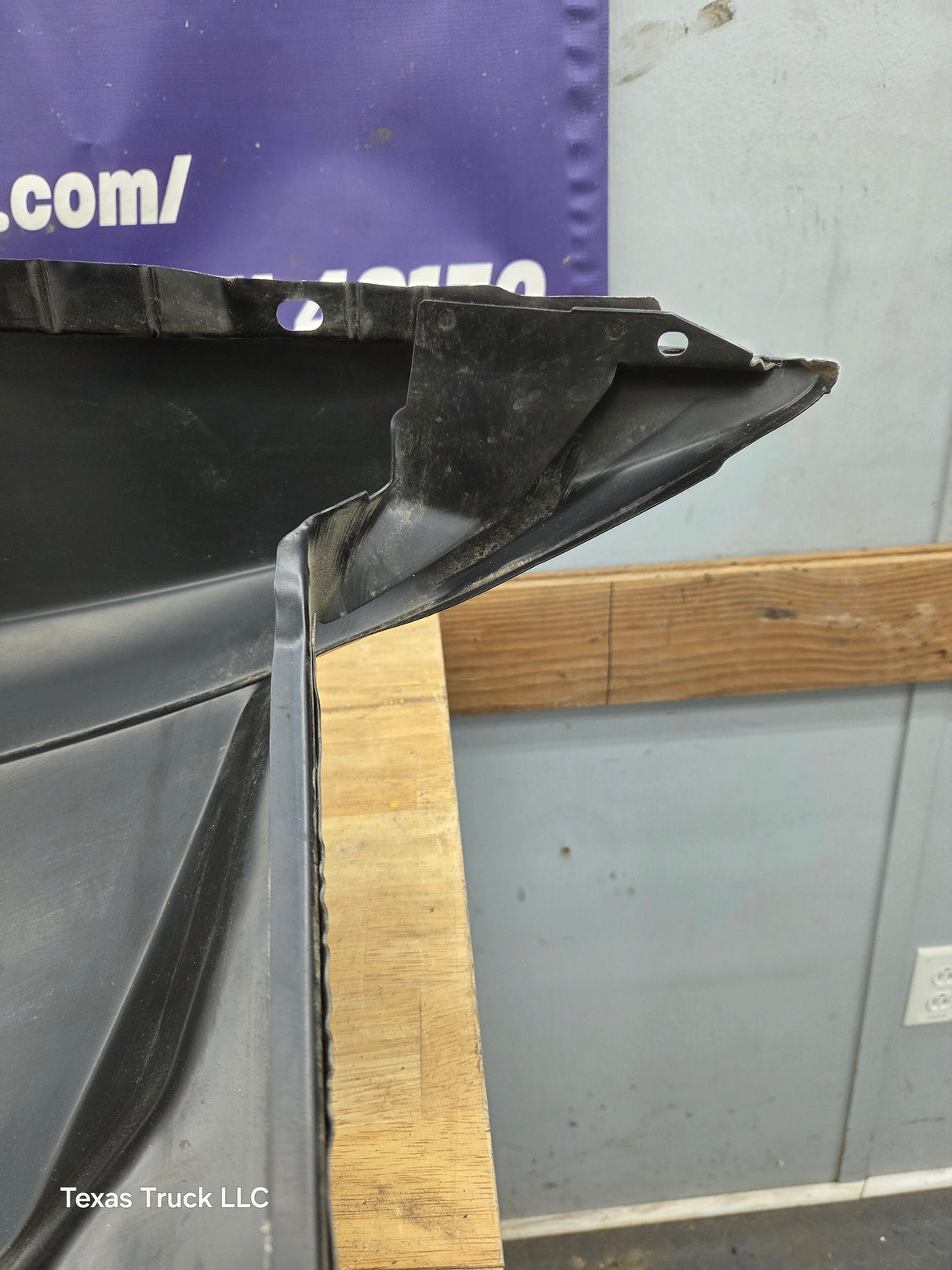 1999-2004 Ford Mustang Driver Side LH Front Fender