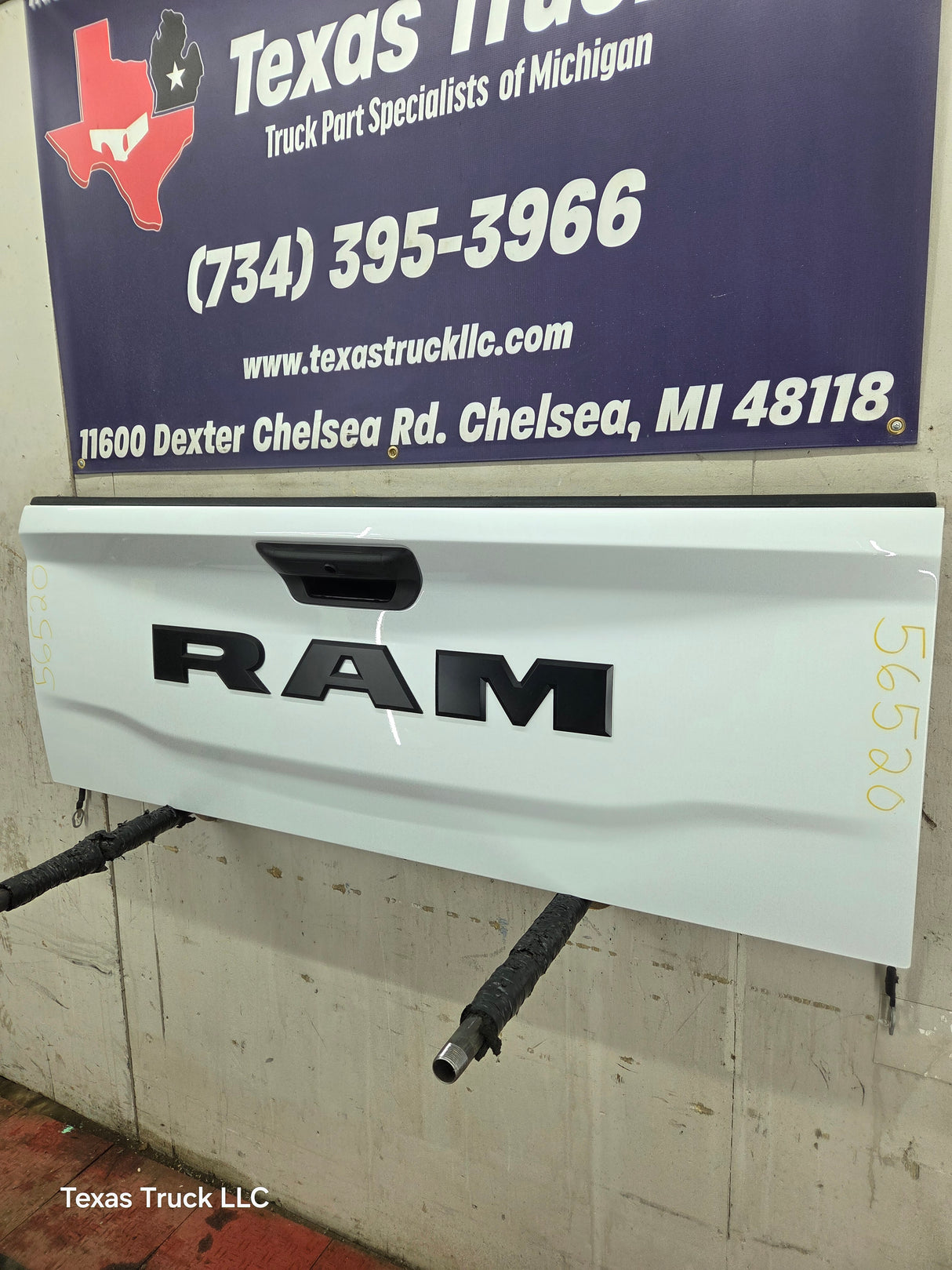 2019-2025 Dodge Ram 2500 3500 4500 5th Gen Tailgate - White