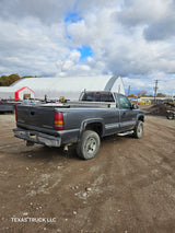2002 Chevrolet Silverado 2500HD Regular Cab 8' Long Bed - FULL PART OUT