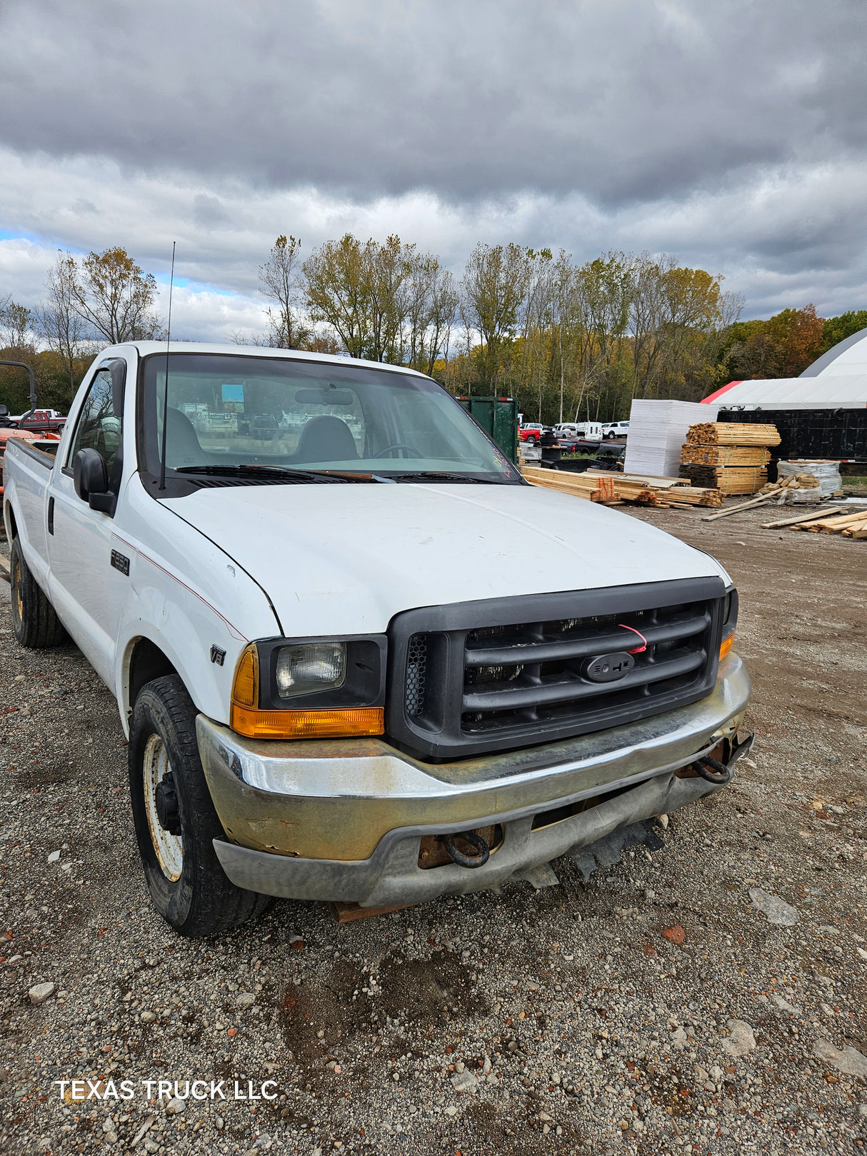 2001 Ford F-250 Regular Cab Long Bed Super Duty 5.4L Triton - FULL PART OUT