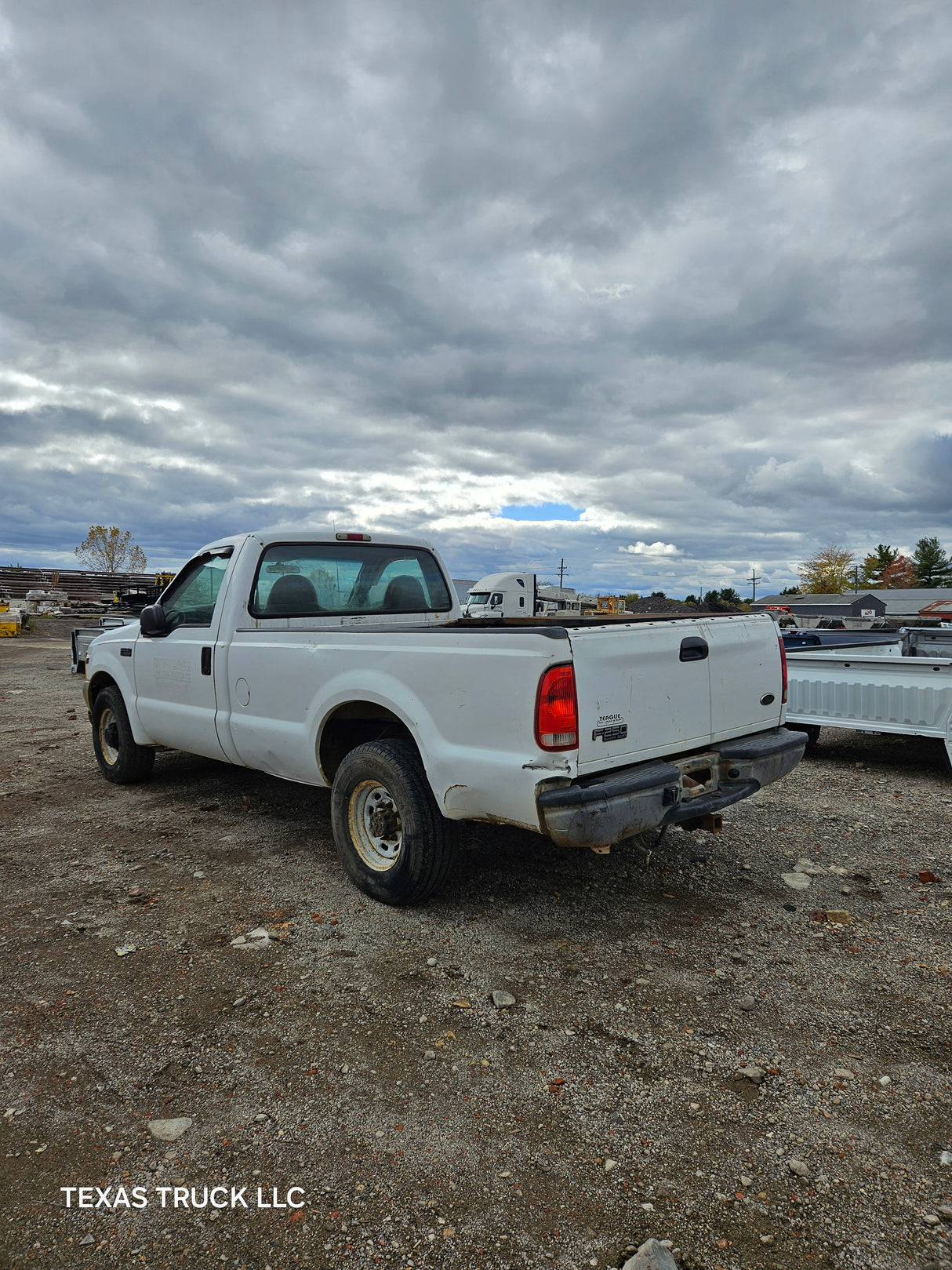 2001 Ford F-250 Regular Cab Long Bed Super Duty 5.4L Triton - FULL PART OUT