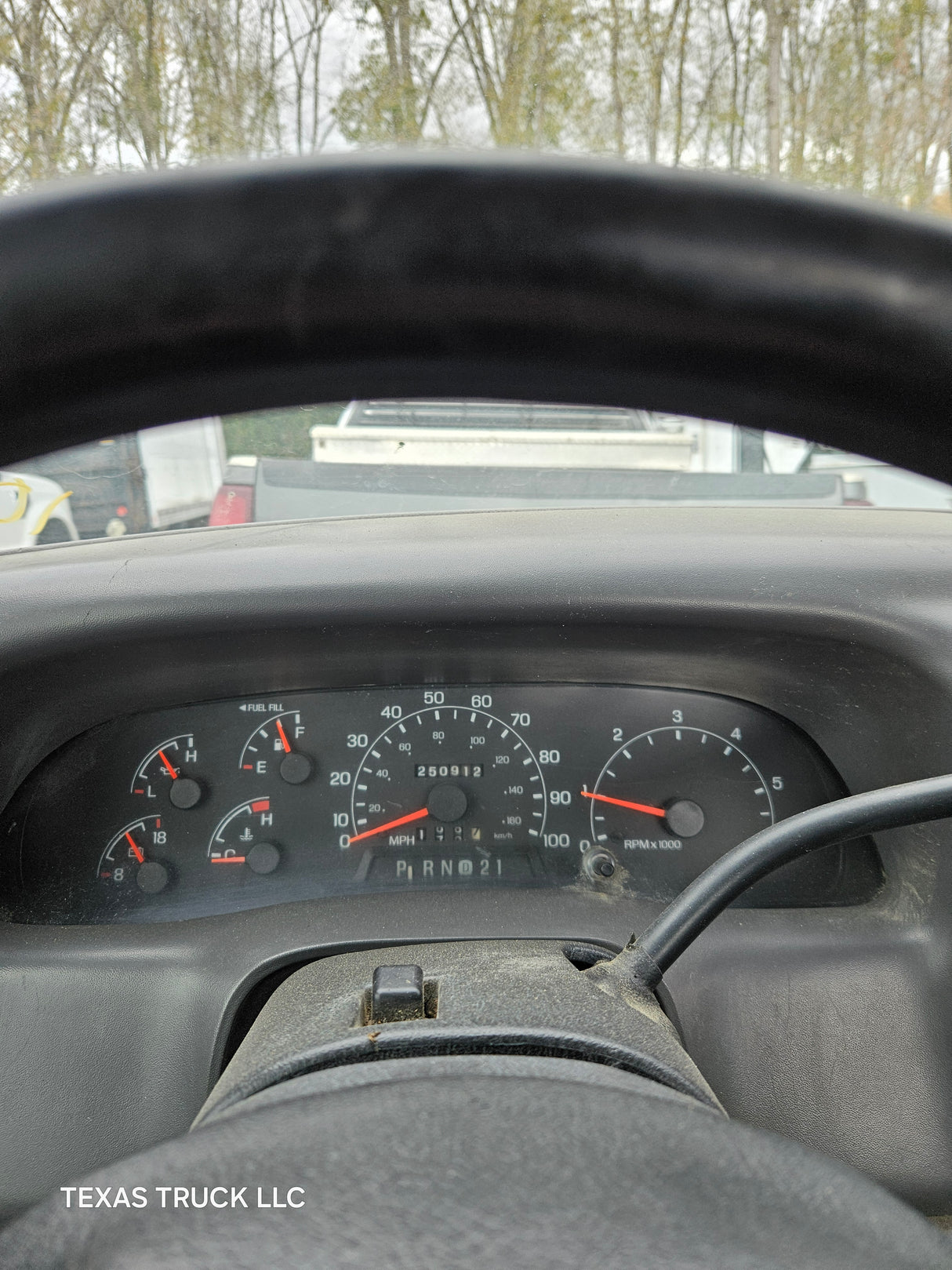 2001 Ford F-250 Regular Cab Long Bed Super Duty 5.4L Triton - FULL PART OUT